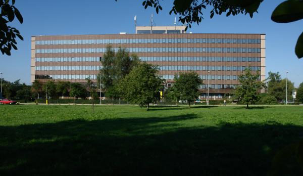 WM 8737.jpg